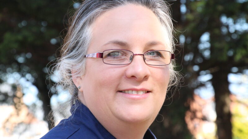 Queen's nurse, Mel Cambage